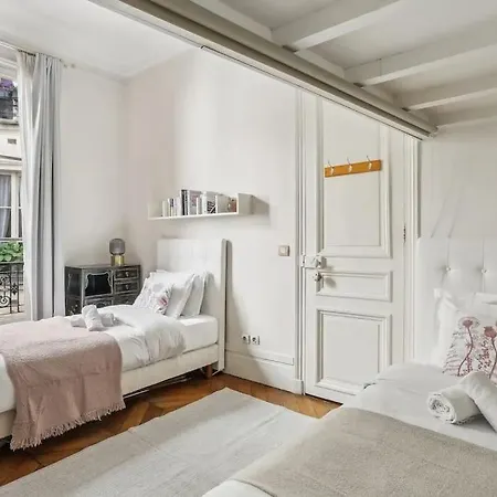 Elegant Parisien Apartment *