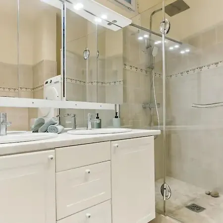 Elegant Parisien Apartment *